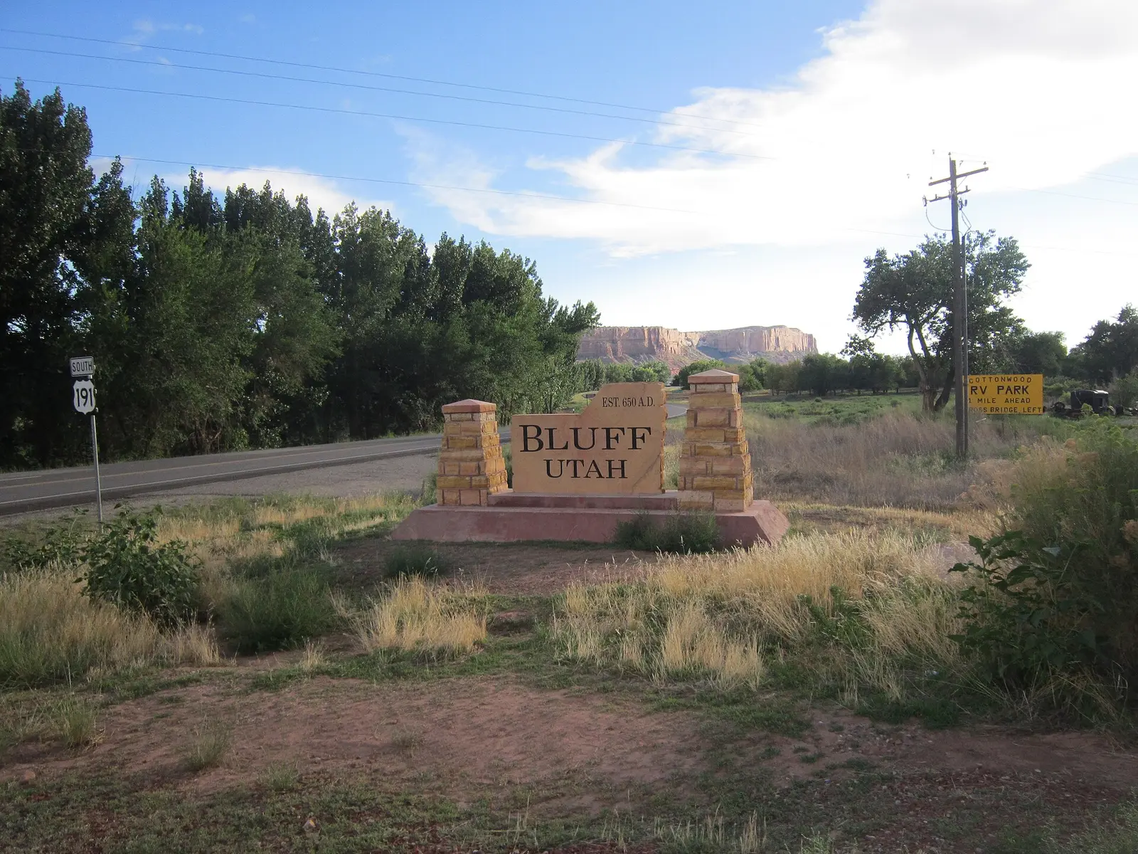 Bluff, Utah, seen from the east